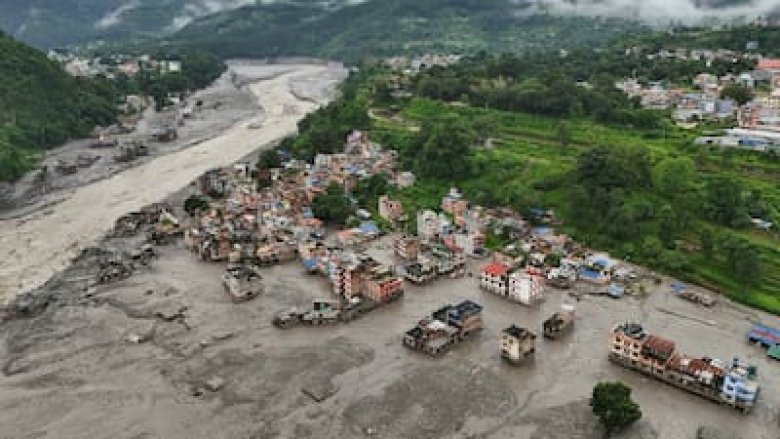 নেপালে এখনো নিখোঁজ ৪ হাজারের বেশি মানুষ